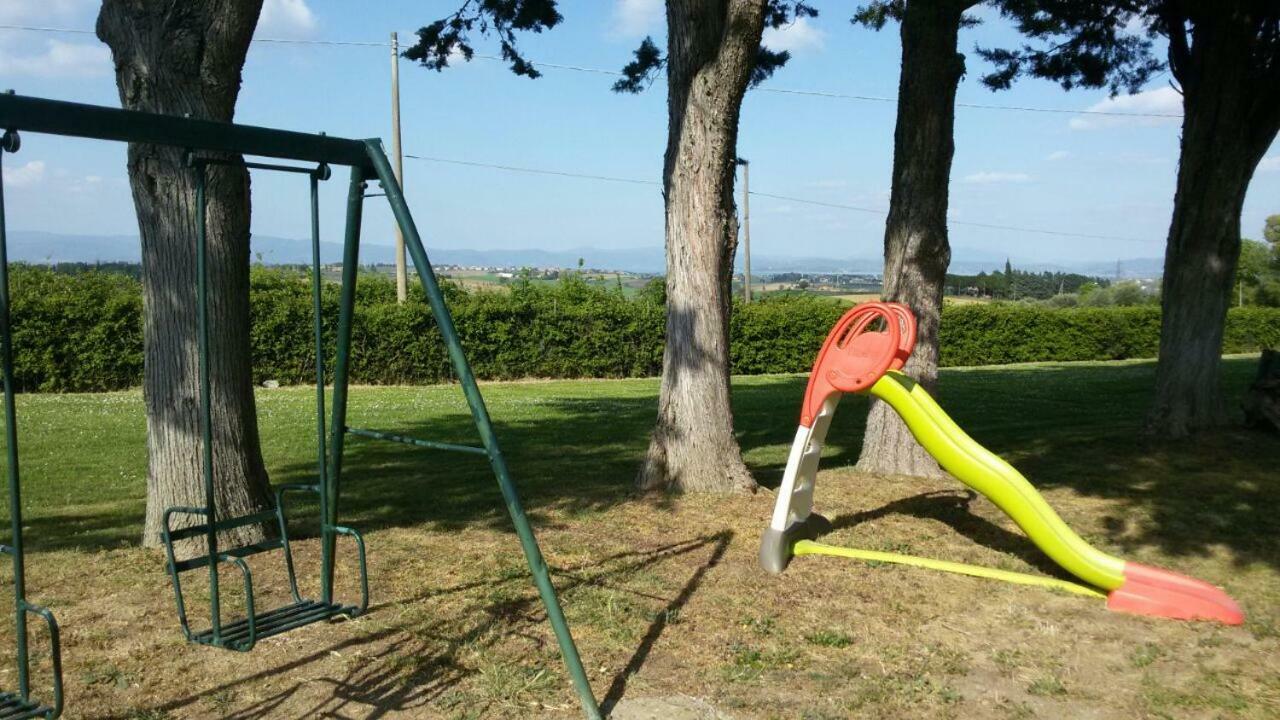 Agritur Villa Osvaldo Castiglione Del Lago Perugia Colazione Piscina Acqua Salata Екстериор снимка