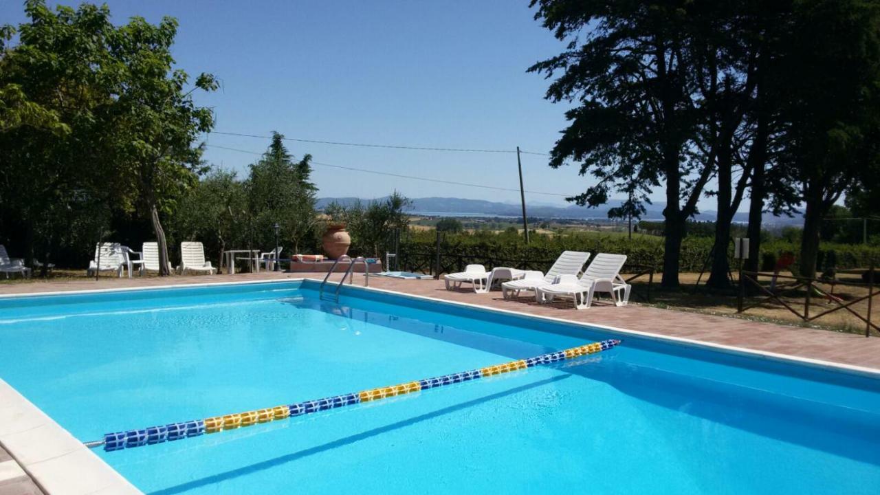 Agritur Villa Osvaldo Castiglione Del Lago Perugia Colazione Piscina Acqua Salata Екстериор снимка